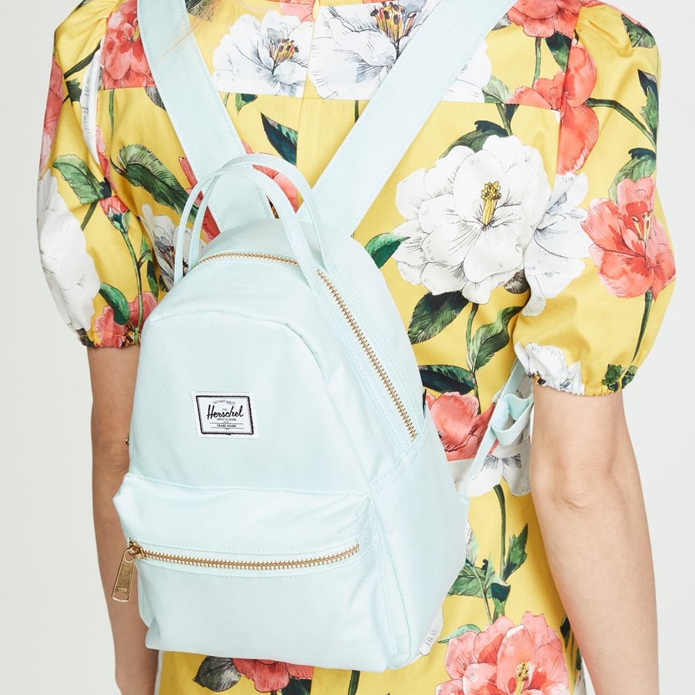 ❄️❄️Herschel Mini backpack in glacier